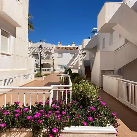 Apartamento A 150 M De La Plage. 6 Prs. Playa Mojácar